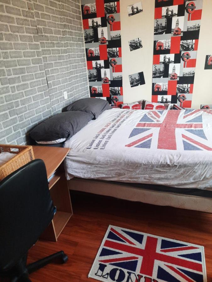 Au Bonheur Des Enfants Bed & Breakfast Ibos Luaran gambar